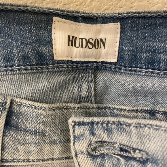 HUDSON JEANS Suzzi Mid Rise Super Skinny Released Hem Patch Size 30 - Picture 3 of 8